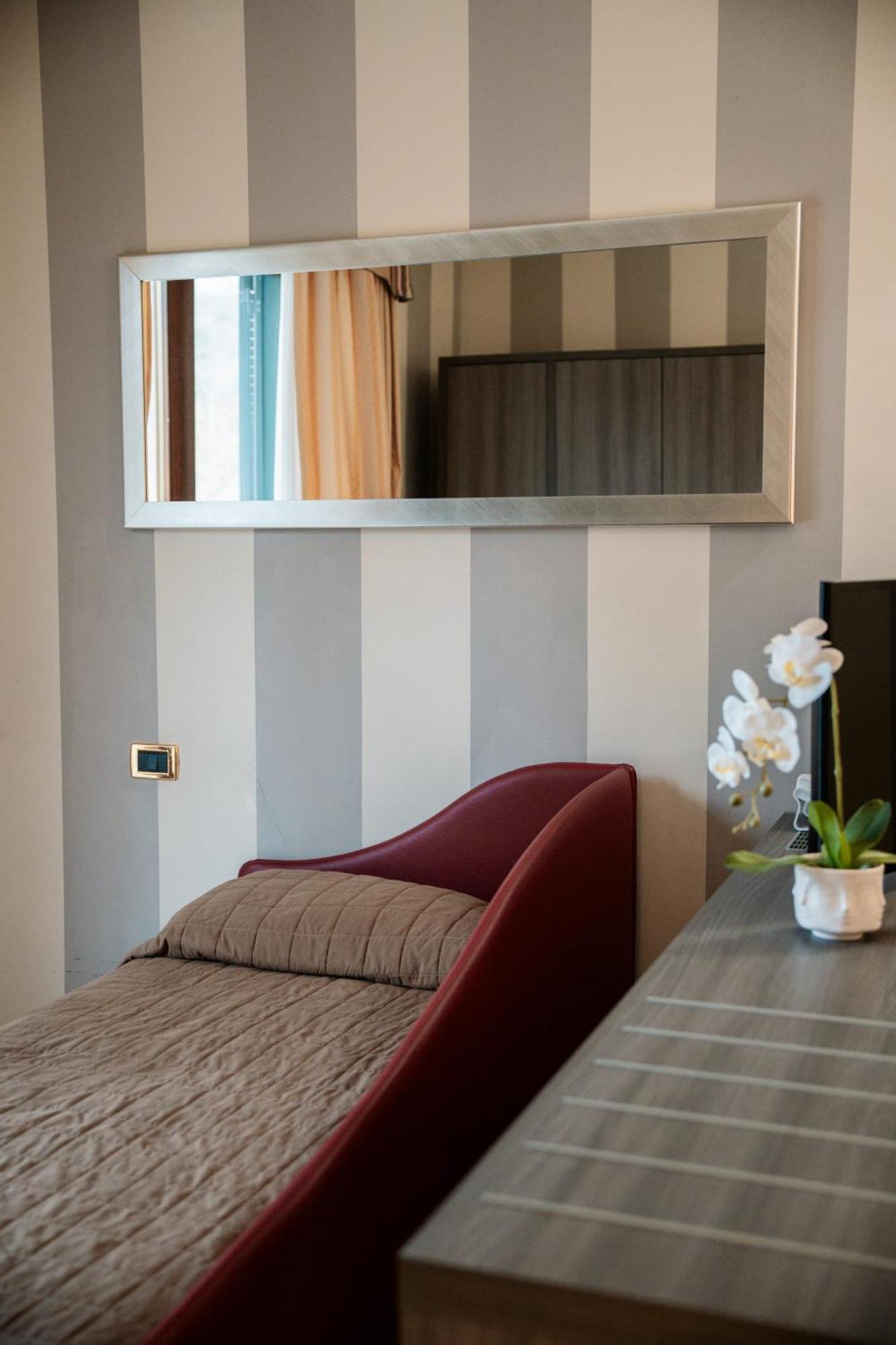 Grand Hotel Elite Cascia Esterno foto