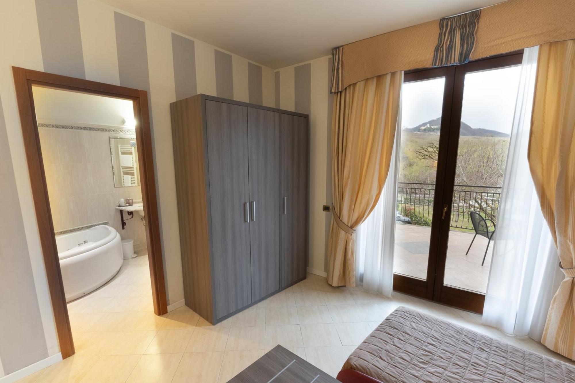 Grand Hotel Elite Cascia Esterno foto
