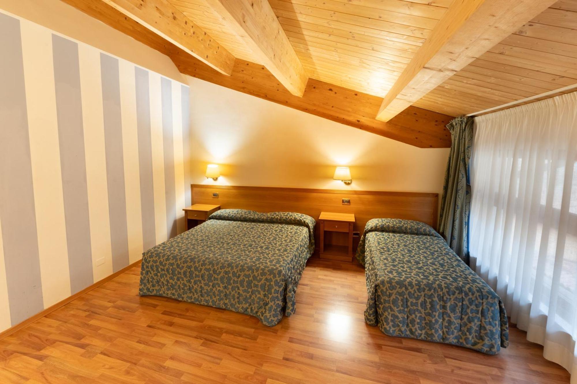 Grand Hotel Elite Cascia Esterno foto
